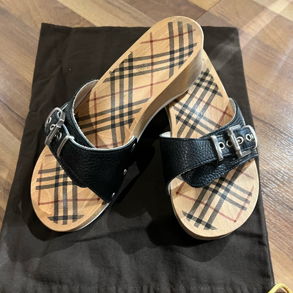 Burberry slides- leather and wood